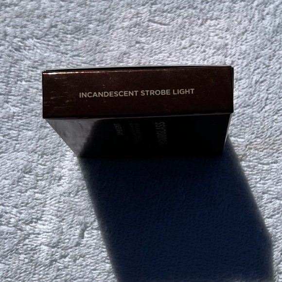 โจNIB Hourglass Ambient Strobe Lighting Powder Color: Incandescent โจ - Picture 4 of 5